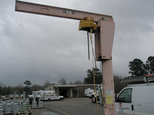 Jib Crane Yale 4000 lb Floor Mounted